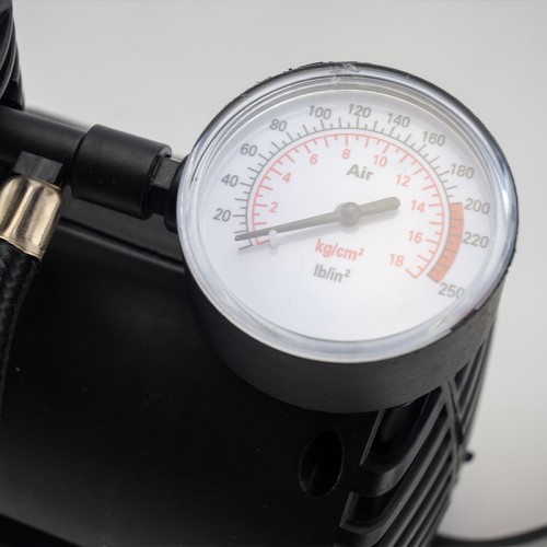 BORMANN BWR5111 Αεροσυμπιεστής 12V με 2 Αντάπτορες BORMANN BWR5111 Αεροσυμπιεστής 12V με 2 Αντάπτορες